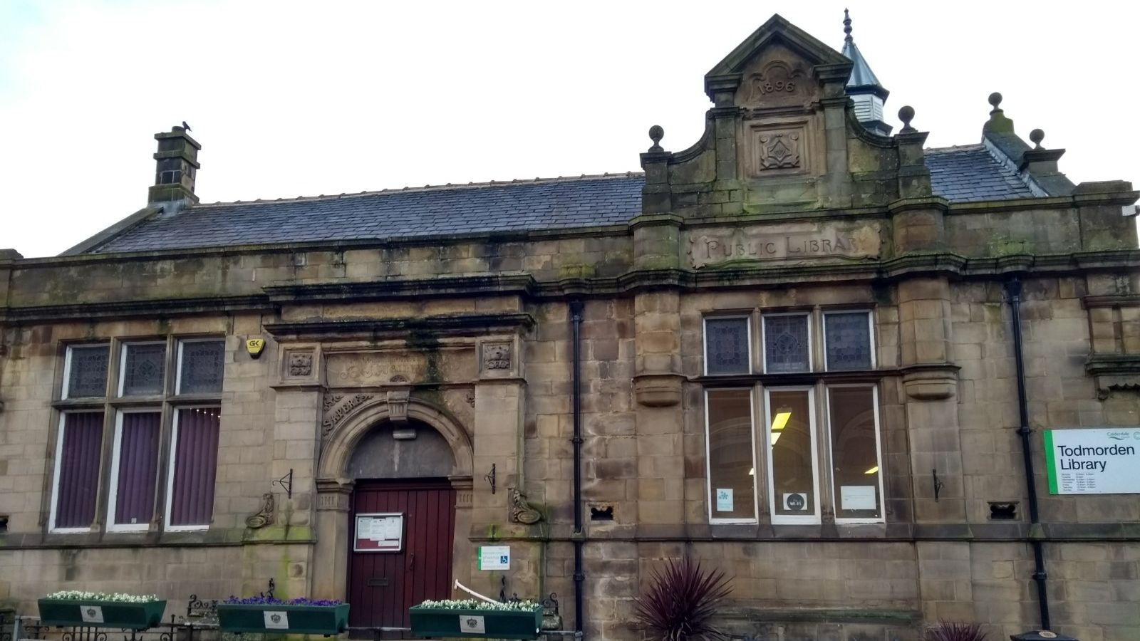 Todmordon Library repairs to front elevation